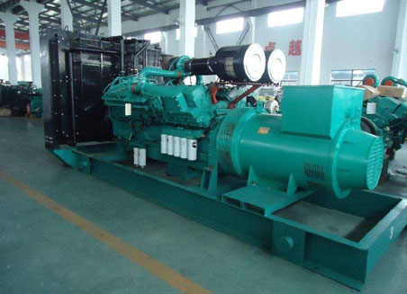 泗阳800kw康明斯柴油发电机组图片 泗阳800kw康明斯柴油发电机组图片